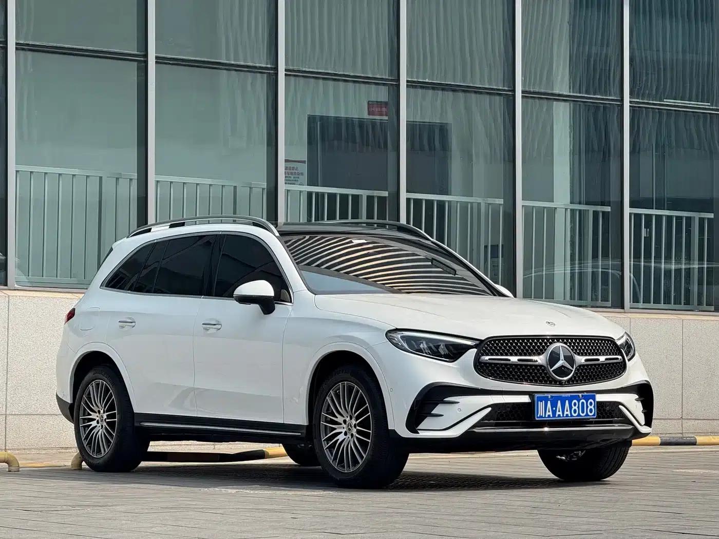 2023 Mercedes-Benz GLC Facelift: GLC 300 L 4MATIC Dynamic 5-Seater — миниатюра 1
