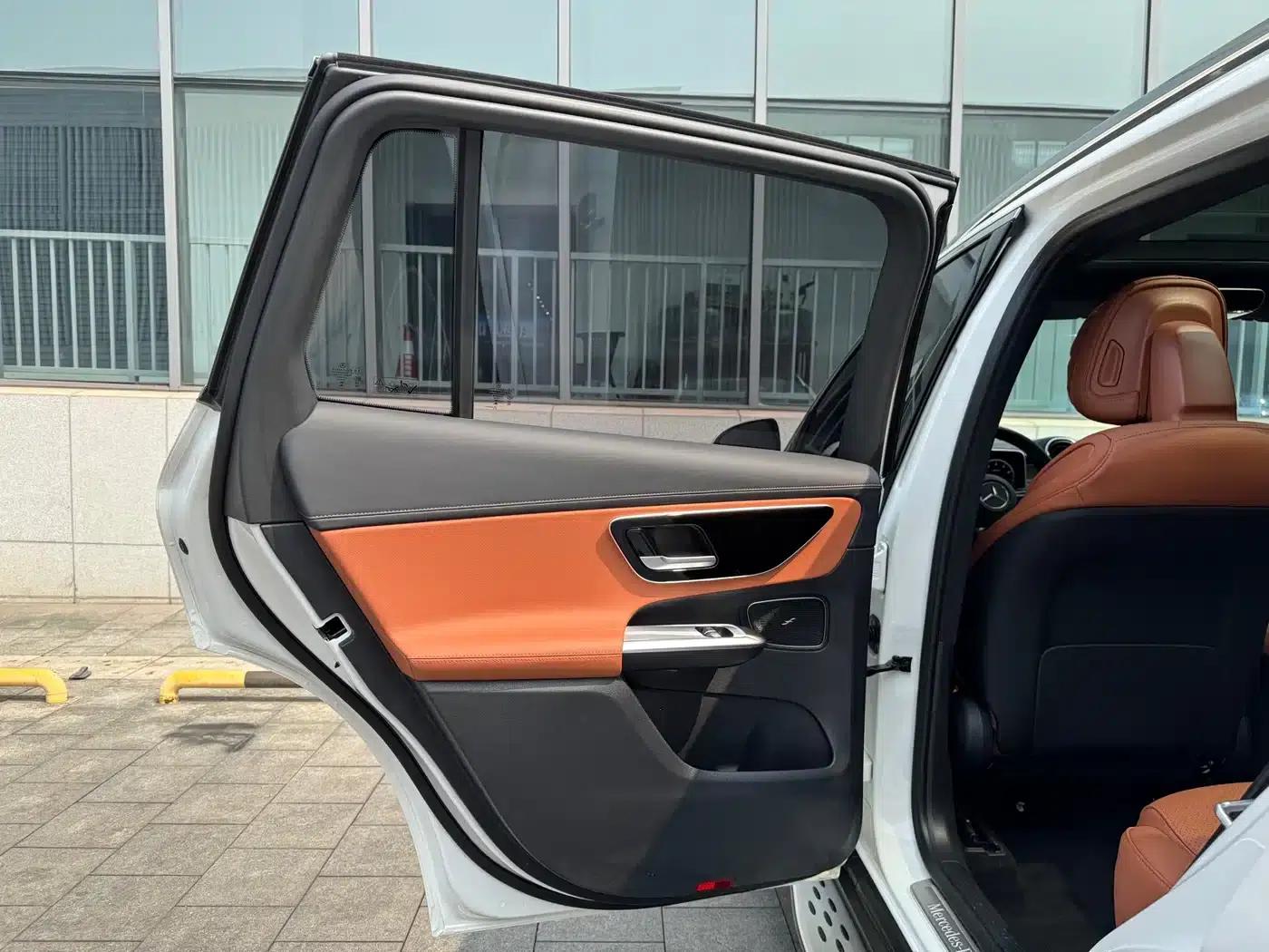 2023 Mercedes-Benz GLC Facelift: GLC 300 L 4MATIC Dynamic 5-Seater — миниатюра 11