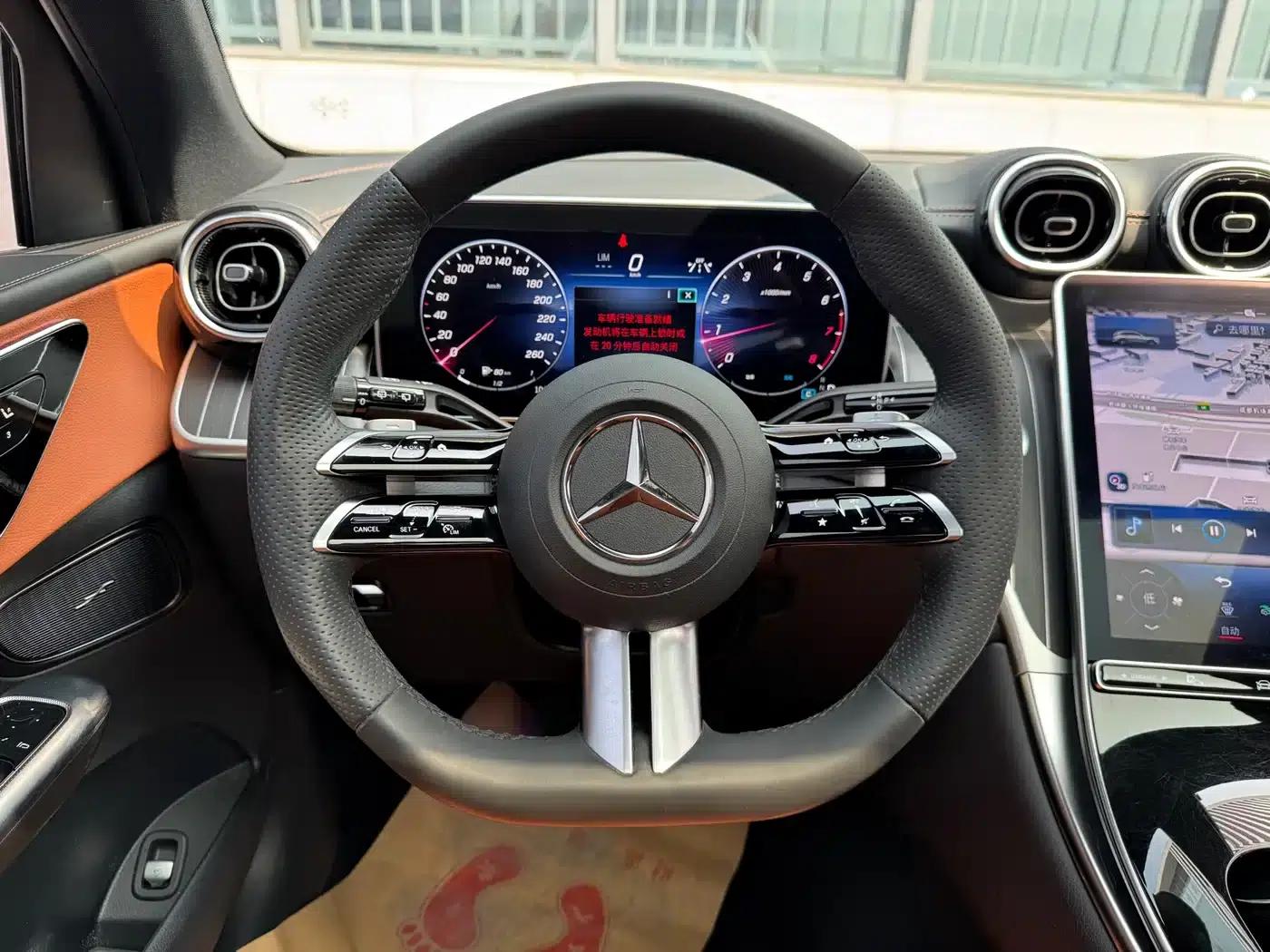 2023 Mercedes-Benz GLC Facelift: GLC 300 L 4MATIC Dynamic 5-Seater — миниатюра 13