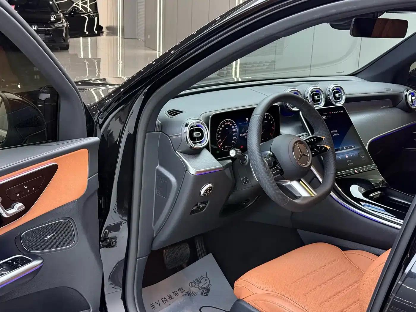 Mercedes-Benz GLC 2025 GLC 260 L 4MATIC Luxury — миниатюра 4