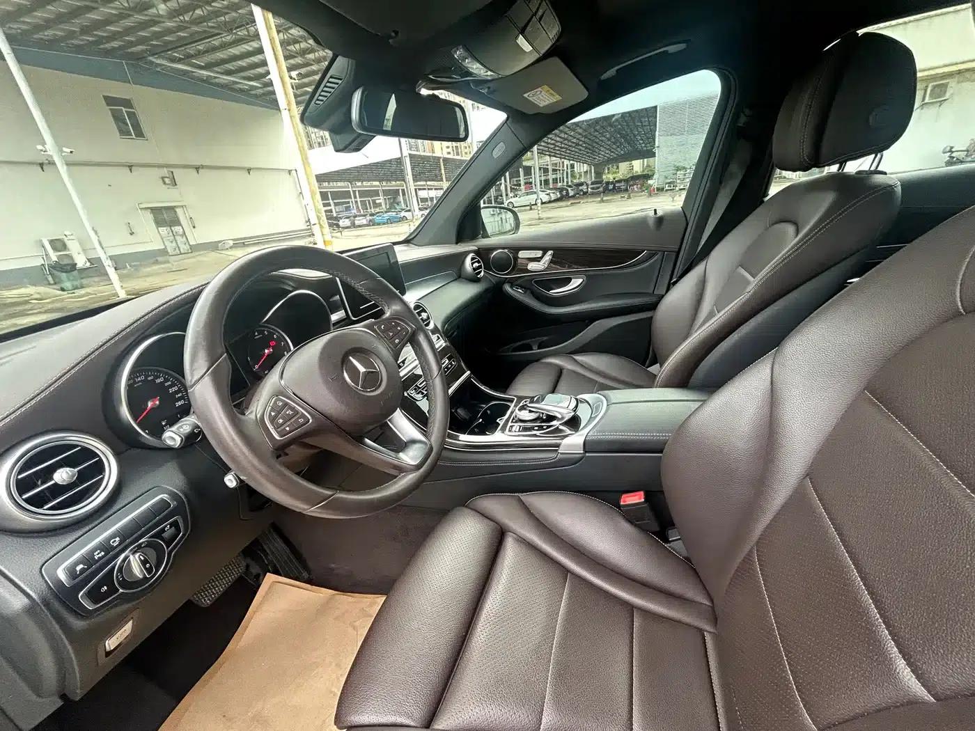 2019 Mercedes-Benz GLC 260 4MATIC Dynamic — миниатюра 9