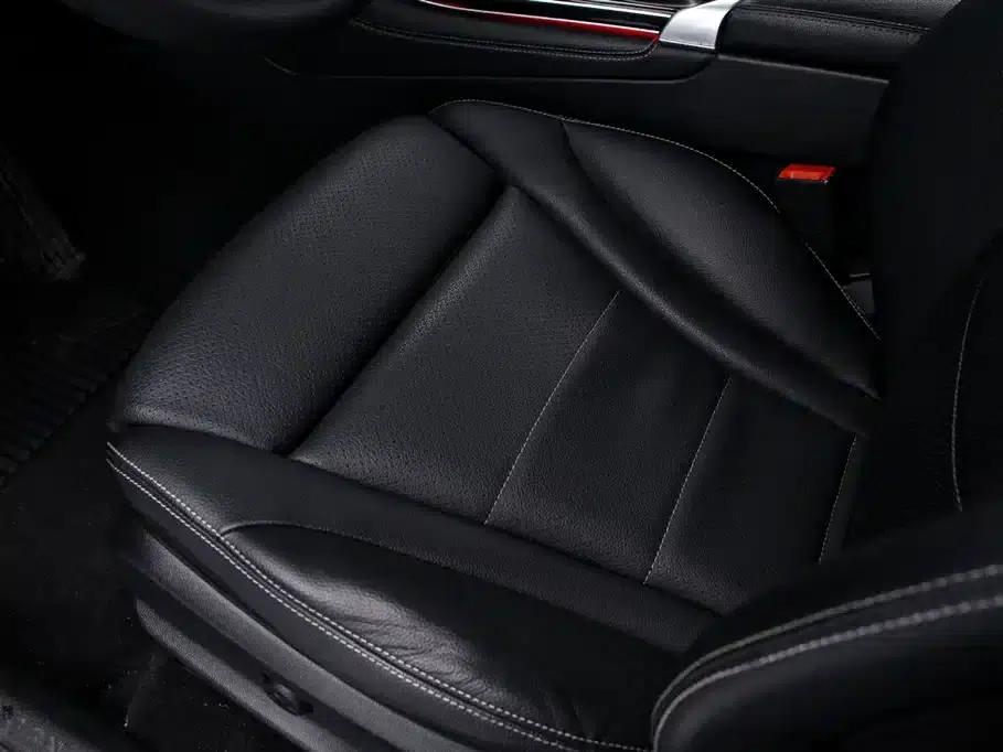 2017 Mercedes-Benz GLC 260 4MATIC Luxury — миниатюра 13