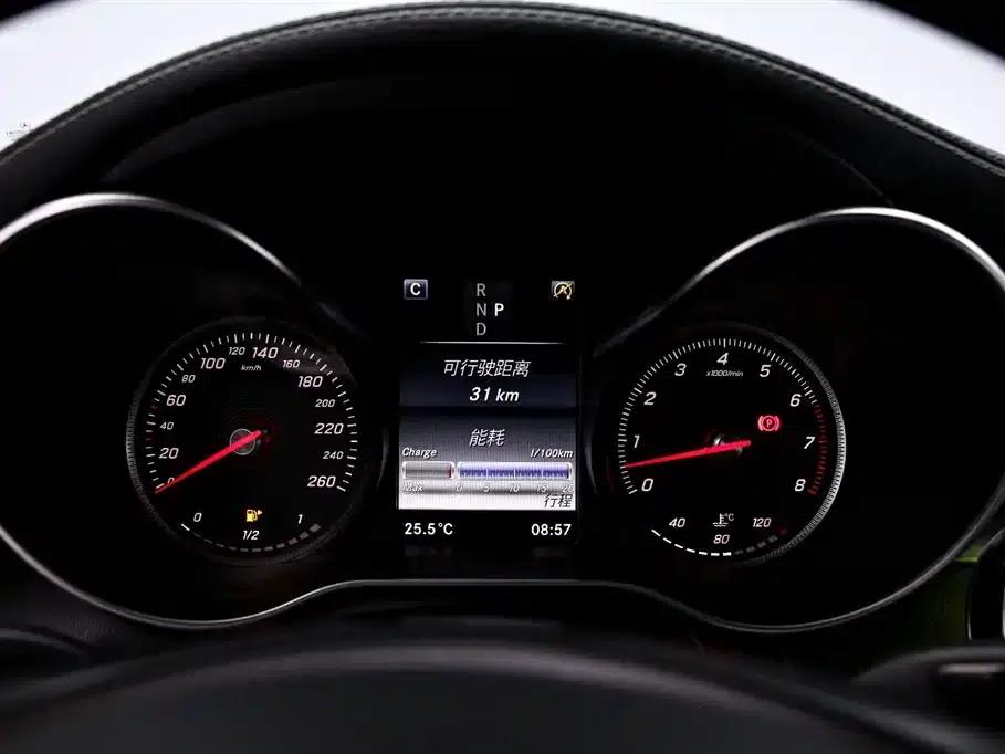 2017 Mercedes-Benz GLC 260 4MATIC Luxury — миниатюра 6