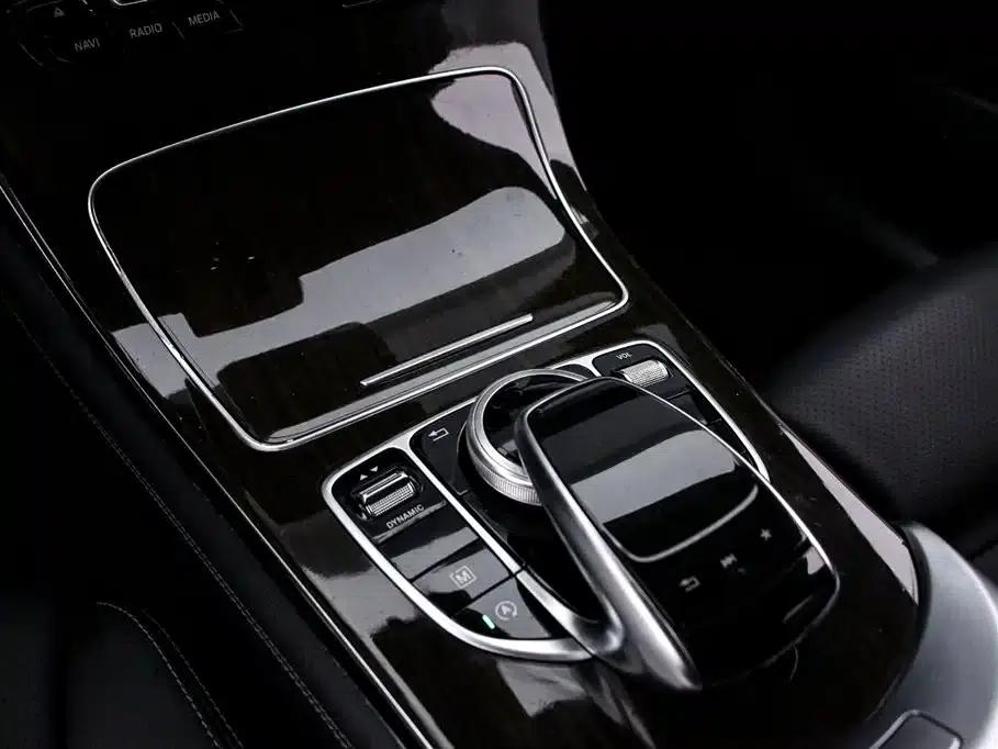 2017 Mercedes-Benz GLC 260 4MATIC Luxury — миниатюра 9