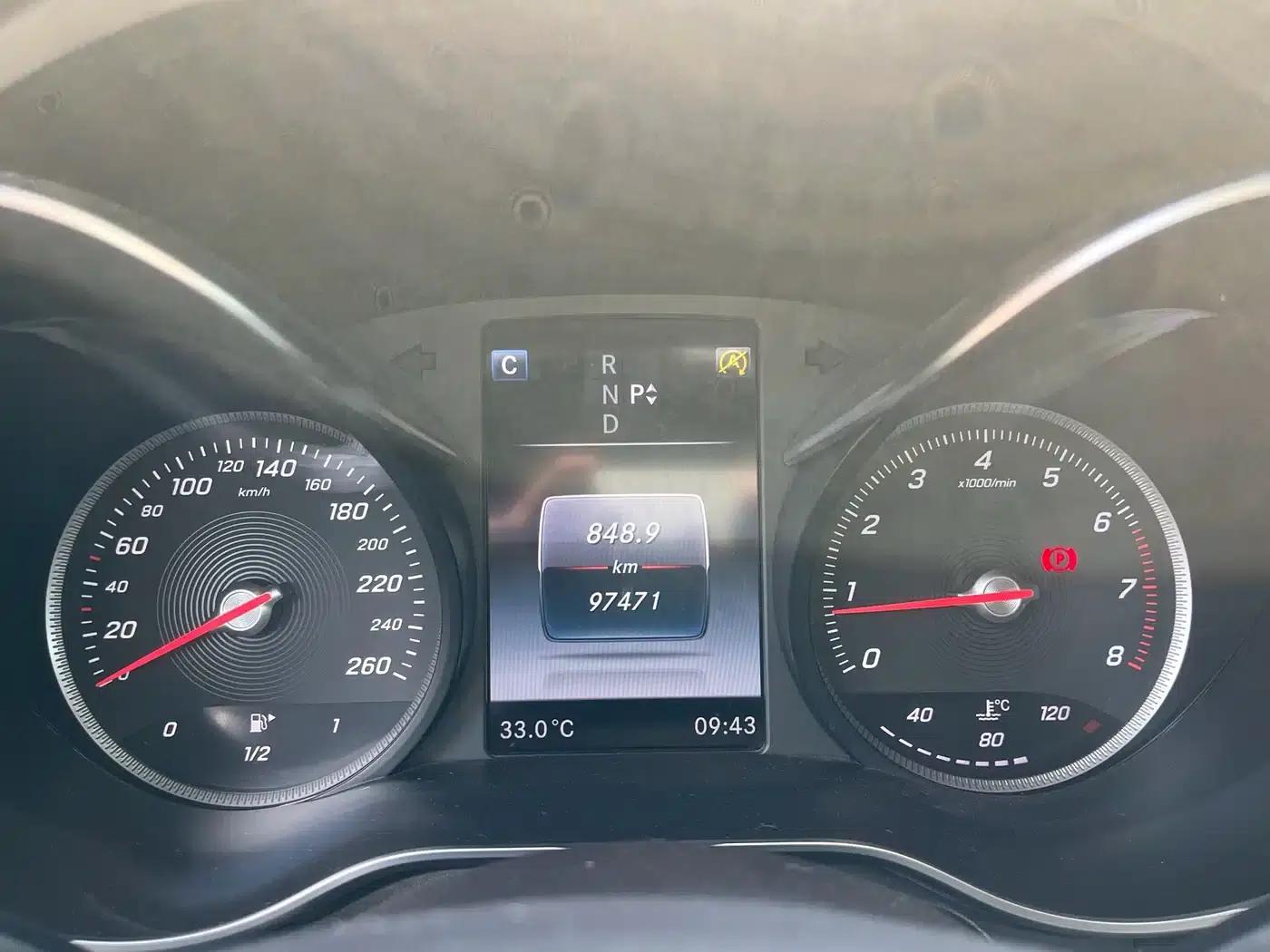 Mercedes-Benz GLC 2019 GLC 260 4MATIC Luxury — миниатюра 11