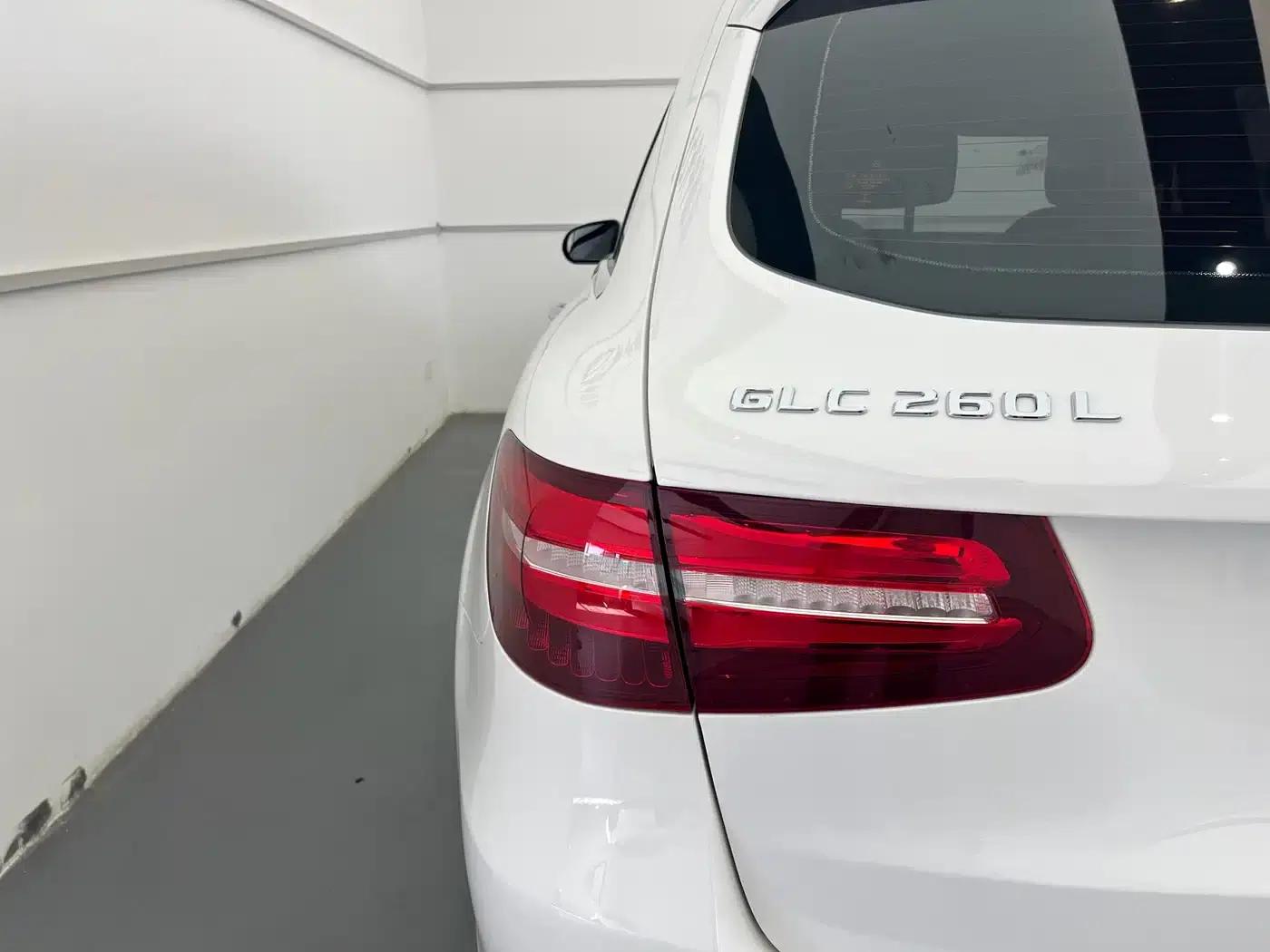 Mercedes-Benz GLC 2019 GLC 260 4MATIC Luxury — миниатюра 8