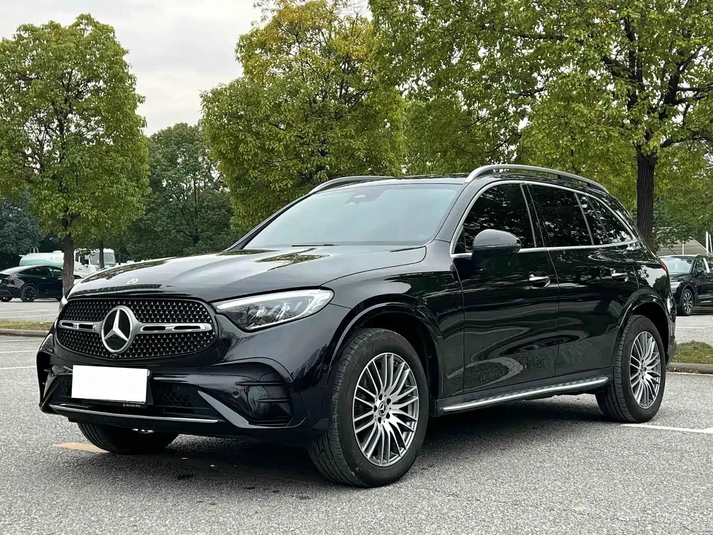 2025 Mercedes-Benz GLC 300 L 4MATIC Dynamic 5-seater — миниатюра 1