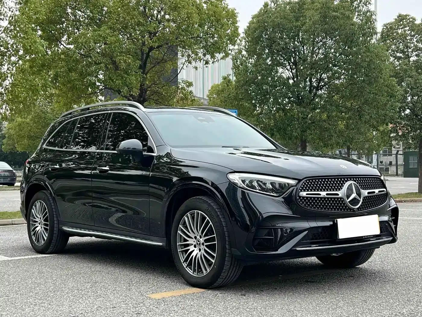 2025 Mercedes-Benz GLC 300 L 4MATIC Dynamic 5-seater — миниатюра 2