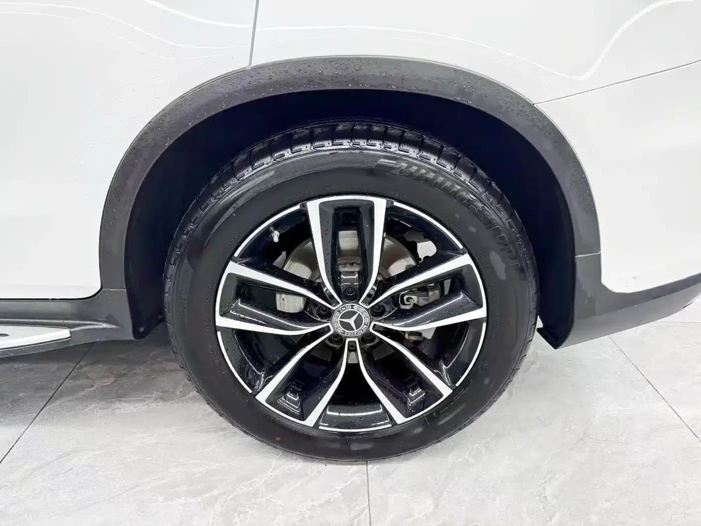 2021 Mercedes-Benz GLC 300 L 4MATIC Dynamic — миниатюра 22