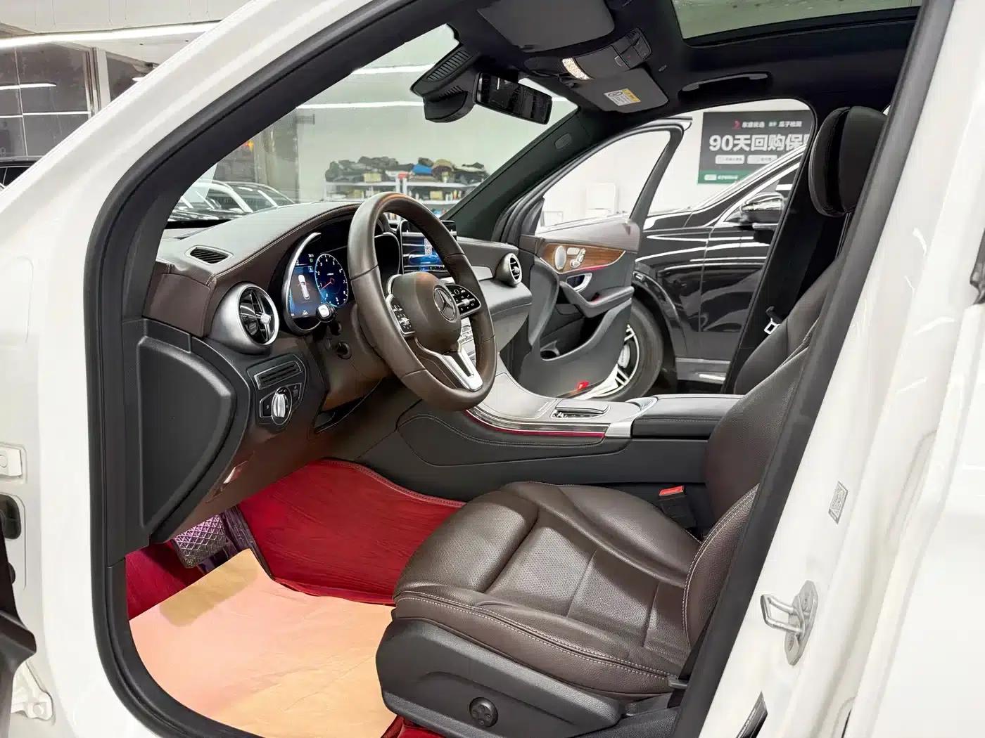 2021 Mercedes-Benz GLC 300 L 4MATIC Dynamic — миниатюра 7