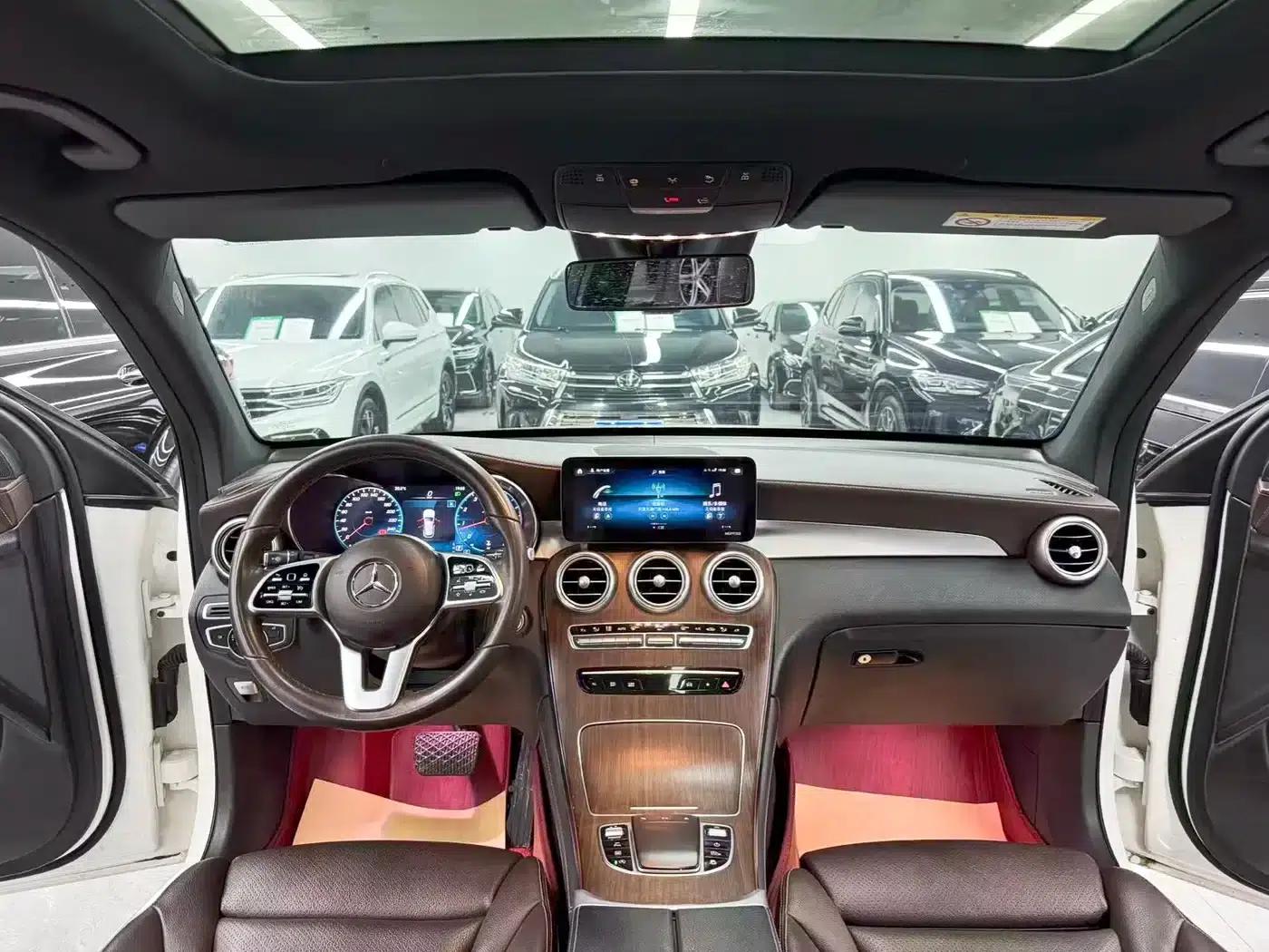 2021 Mercedes-Benz GLC 300 L 4MATIC Dynamic — миниатюра 9