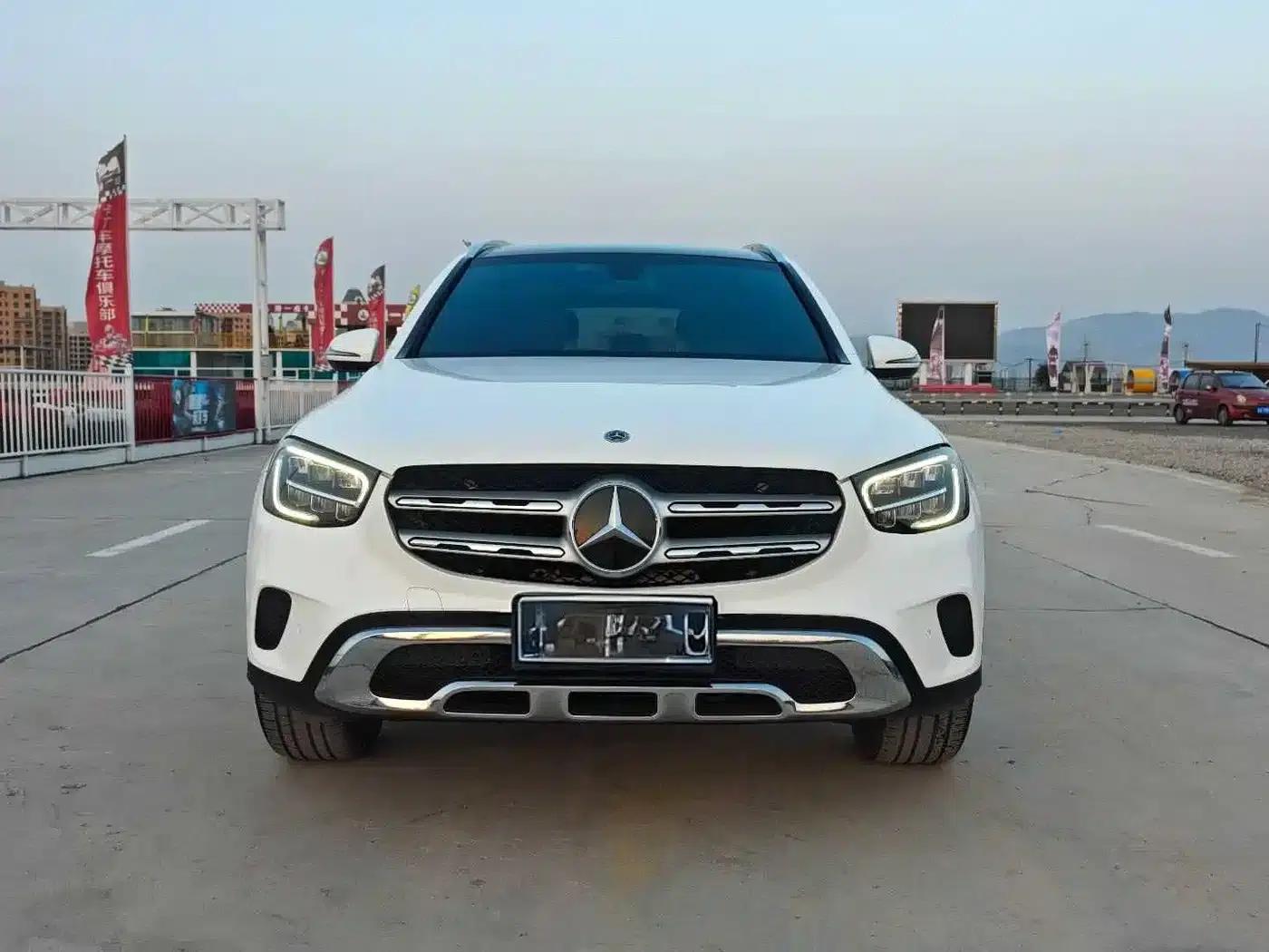 2021 Mercedes-Benz GLC 260 L 4MATIC Dynamic — миниатюра 2