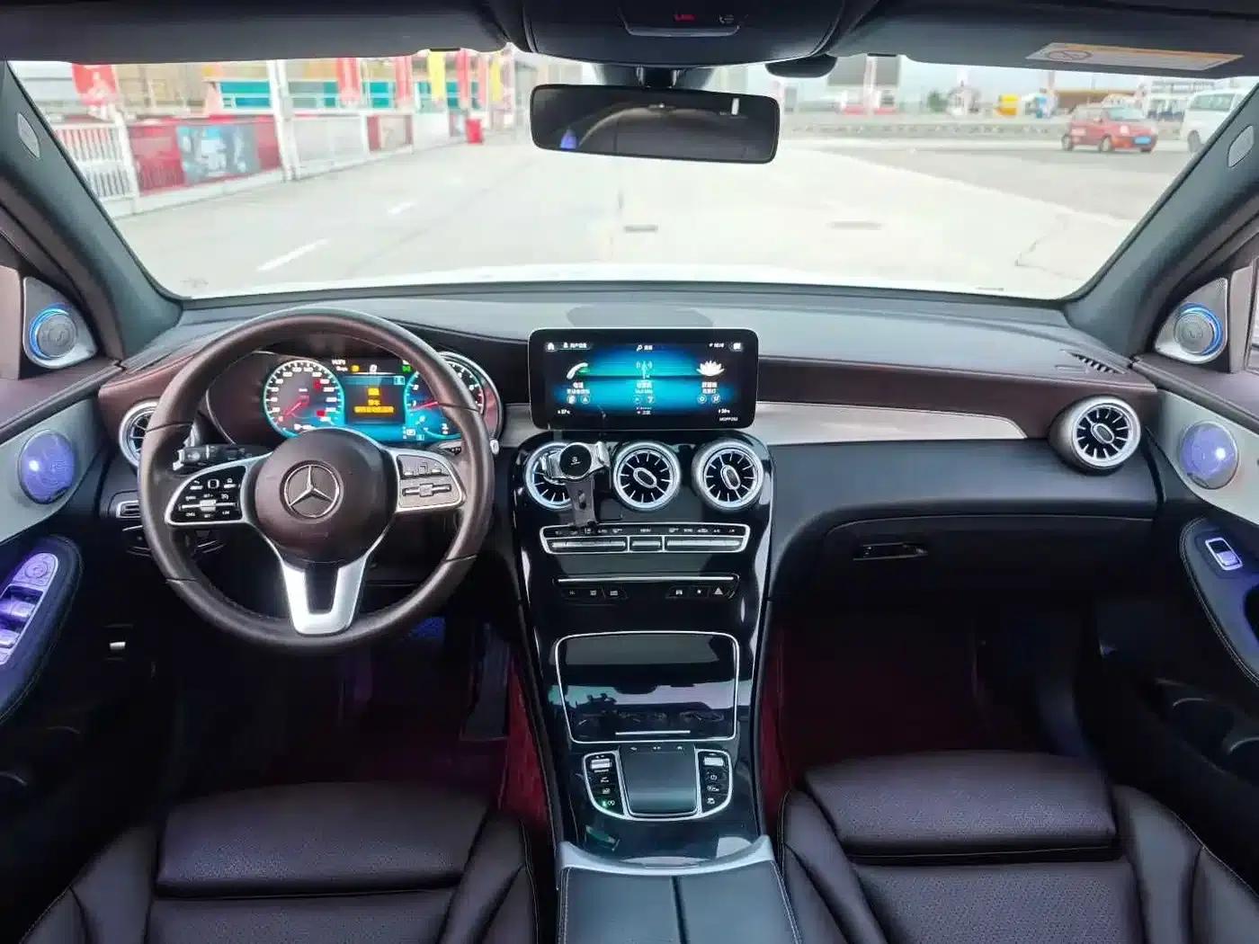2021 Mercedes-Benz GLC 260 L 4MATIC Dynamic — миниатюра 8