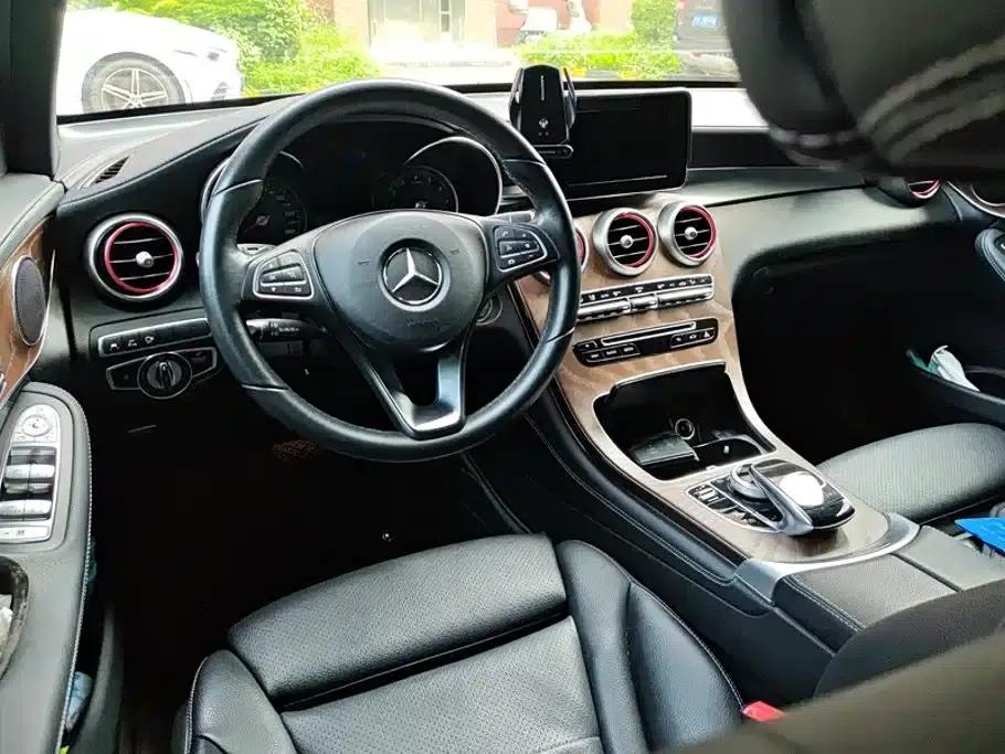 2017 Mercedes-Benz GLC 300 4MATIC Dynamic — миниатюра 12