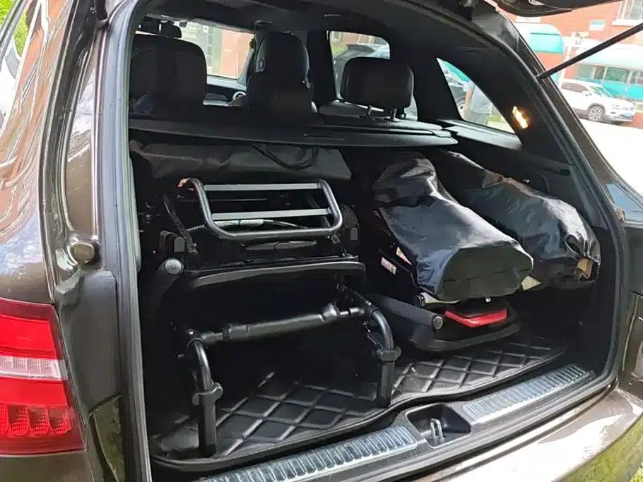 2017 Mercedes-Benz GLC 300 4MATIC Dynamic — миниатюра 4