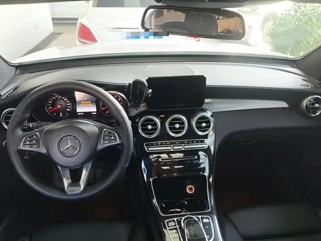 2017 Mercedes-Benz GLC 200 4MATIC — миниатюра 10