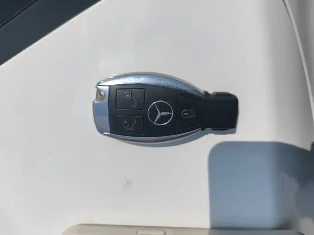 2018 Mercedes-Benz GLC Facelift: GLC 260 4MATIC Luxury — миниатюра 9