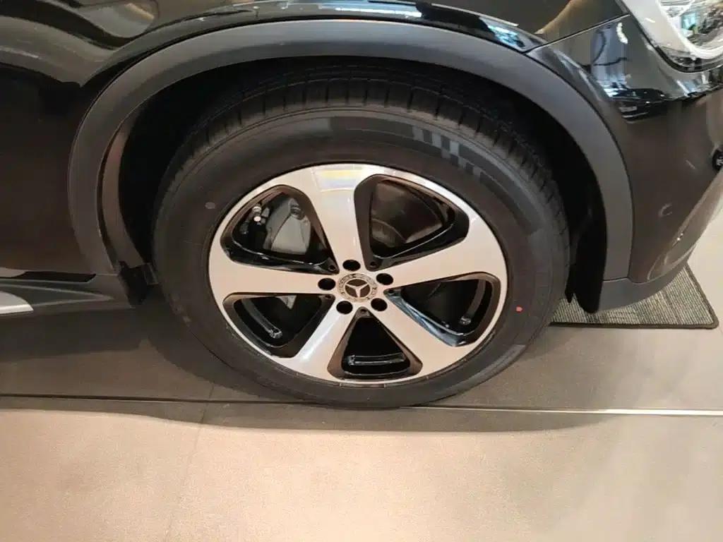 2021 Mercedes-Benz GLC 260 L 4MATIC Dynamic — миниатюра 14
