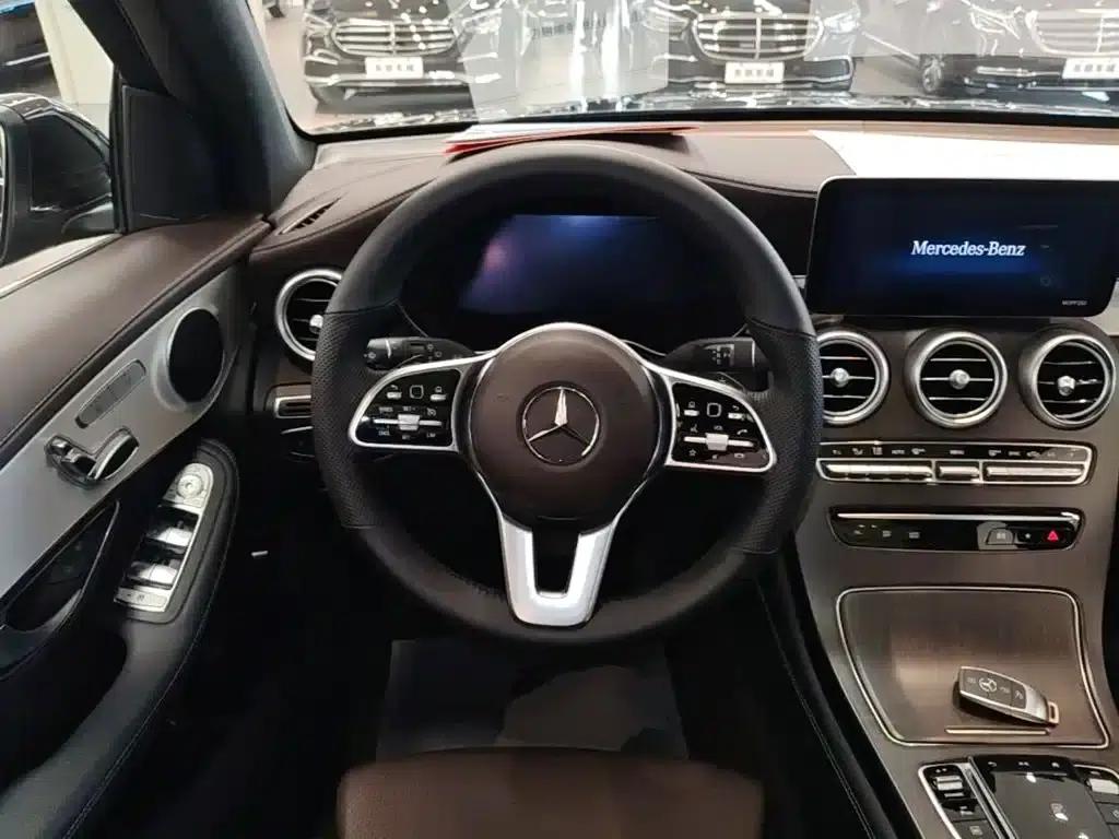 2021 Mercedes-Benz GLC 260 L 4MATIC Dynamic — миниатюра 17