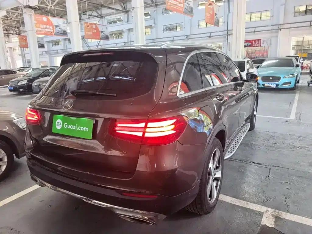 2016 Mercedes-Benz GLC 300 4MATIC Dynamic — миниатюра 7