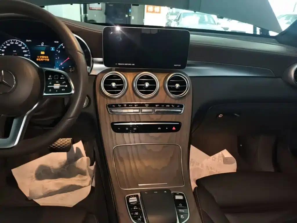 Mercedes-Benz GLC 2022 Facelift - GLC 260 L 4MATIC Luxury — миниатюра 13