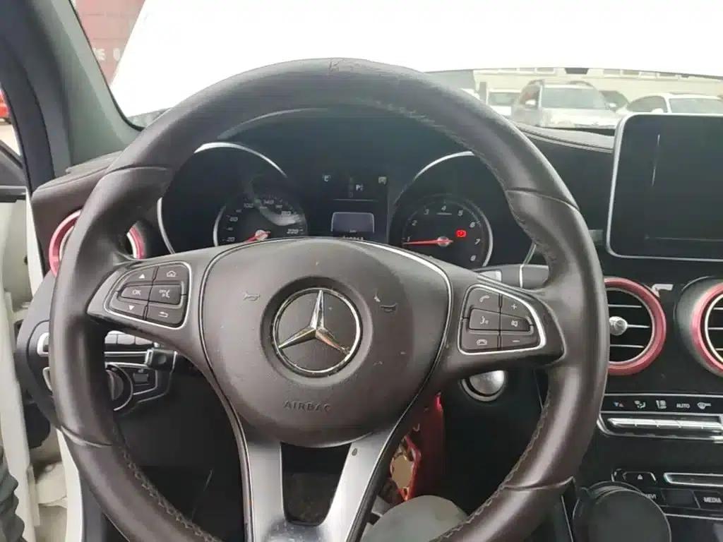 2016 Mercedes-Benz GLC 260 4MATIC Luxury — миниатюра 11