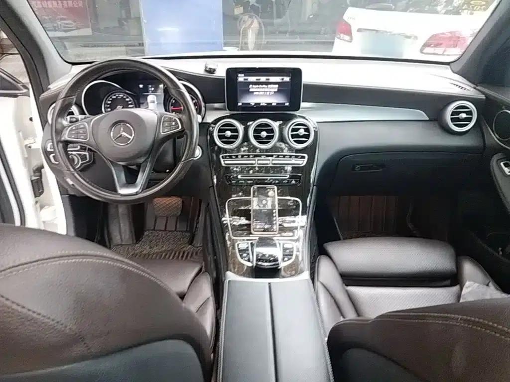 Mercedes-Benz GLC 2019 GLC 260 4MATIC Luxury — миниатюра 10