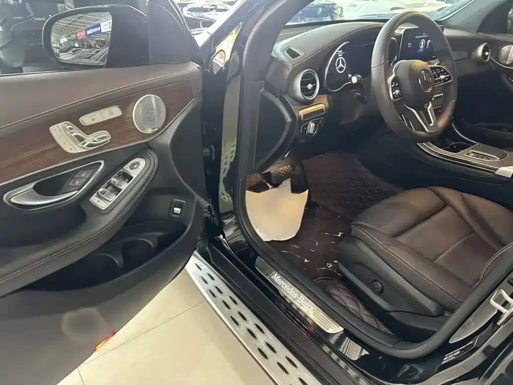 2021 Mercedes-Benz GLC 300 L 4MATIC Dynamic — миниатюра 17