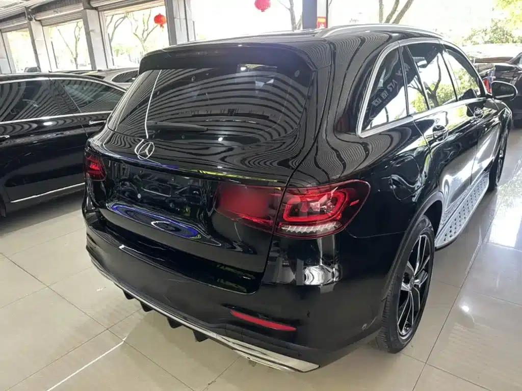 2021 Mercedes-Benz GLC 300 L 4MATIC Dynamic — миниатюра 10