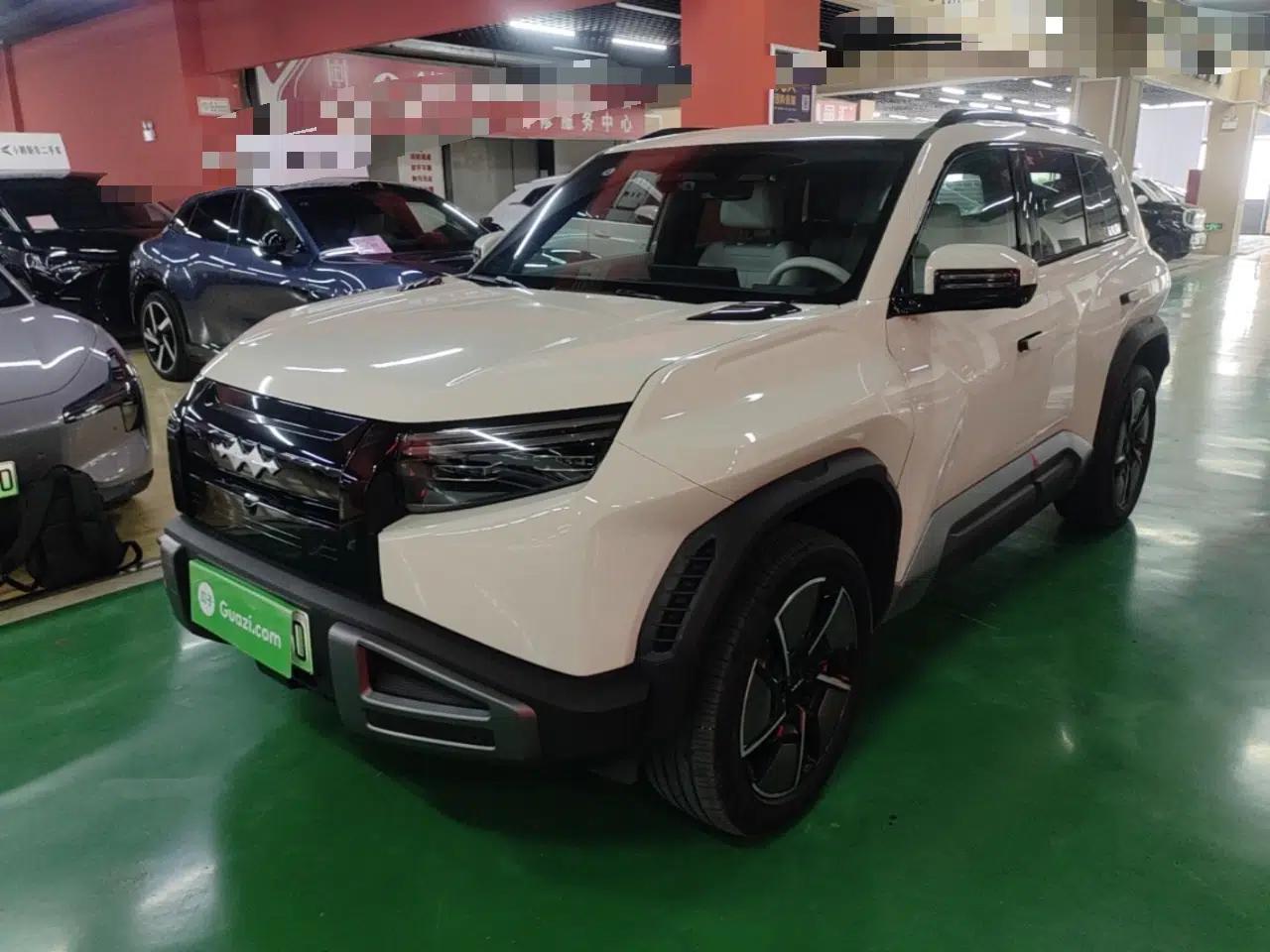 Formula Leopard Titanium 3 2025 501KM All-Wheel Drive Intelligent Driving Ultra Version — миниатюра 1
