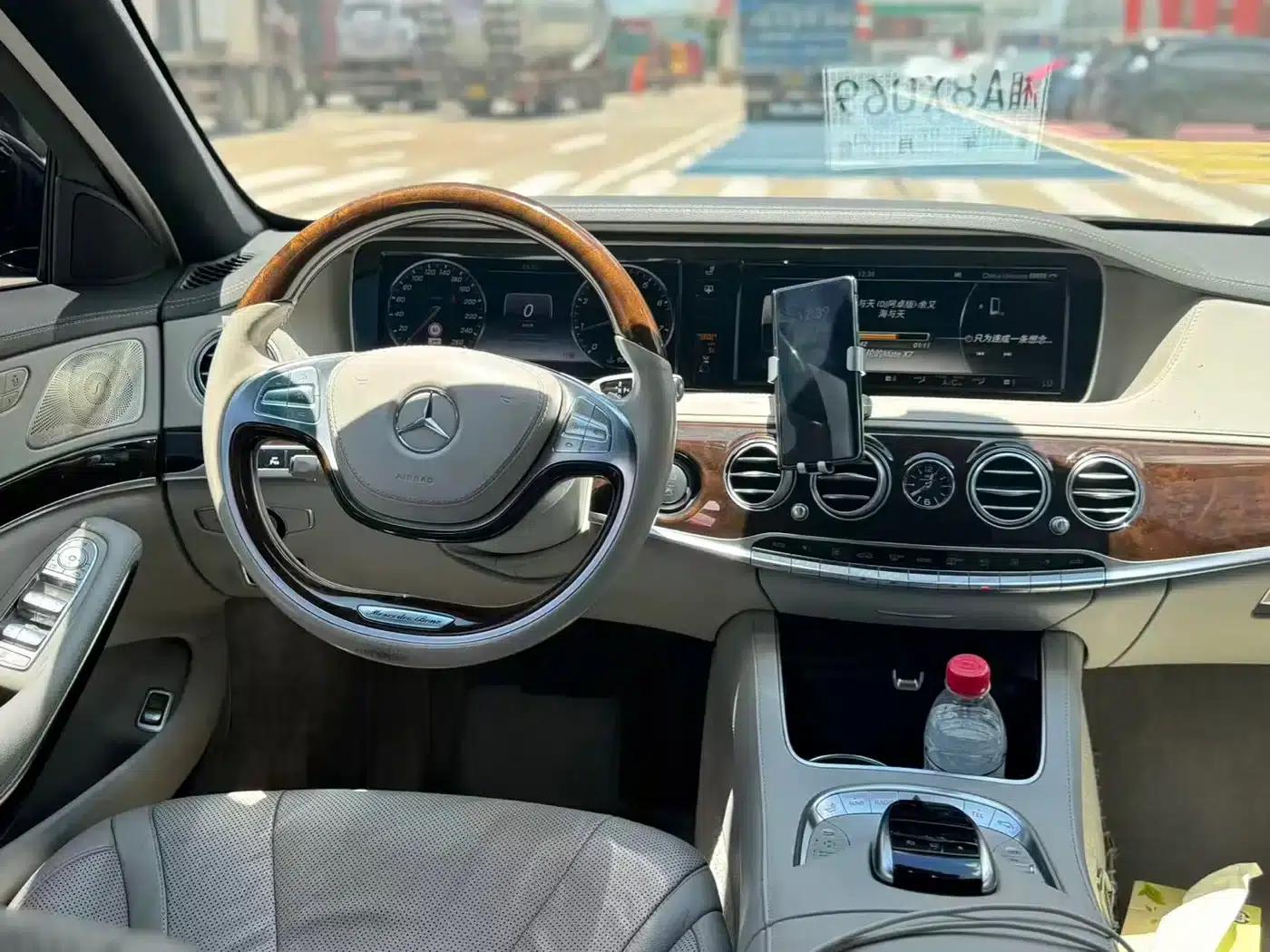 Maybach S-Class 2015 S 400 4MATIC — миниатюра 5