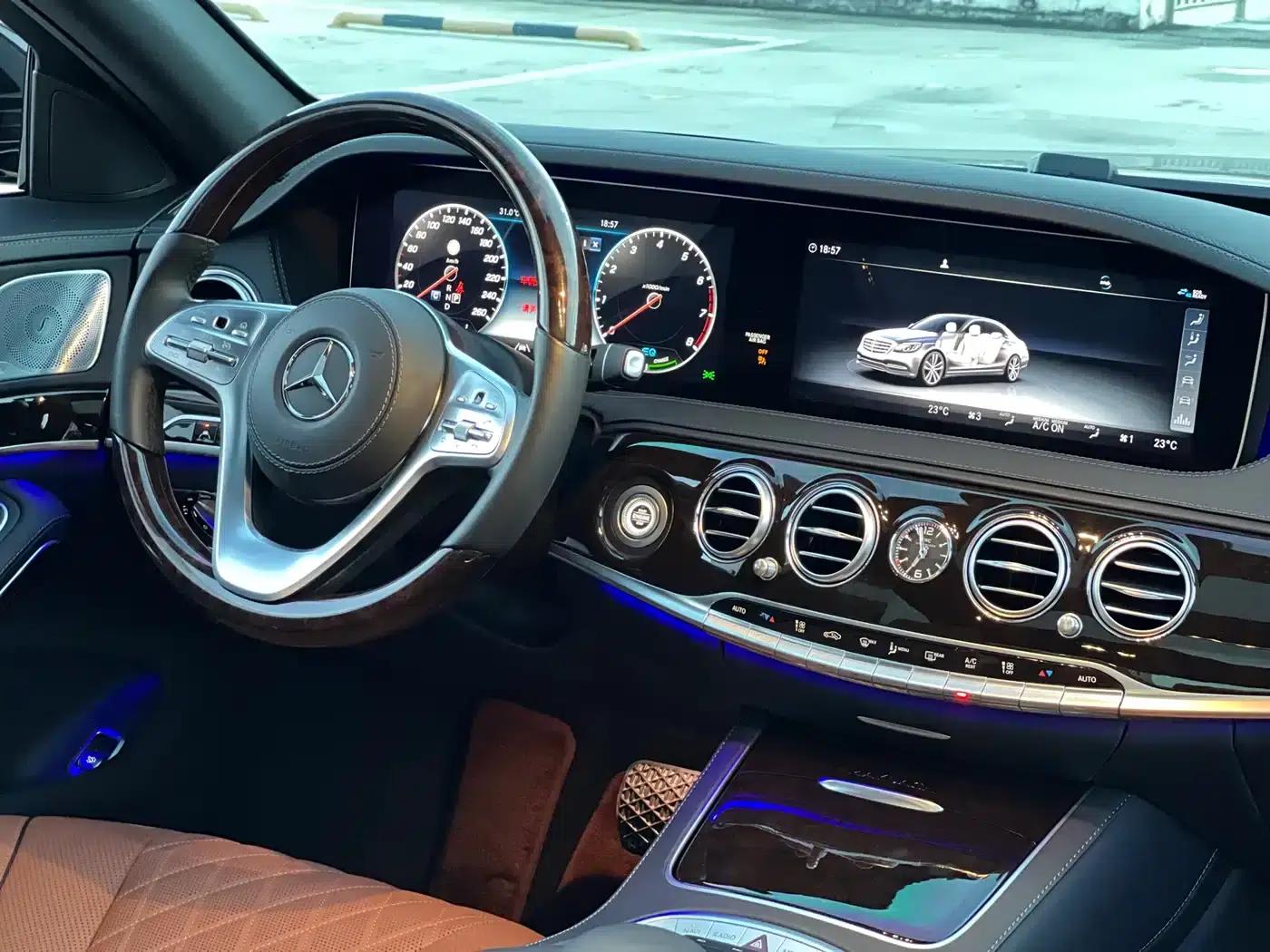 Maybach S-Class 2020 S 450 4MATIC Collector's Edition — миниатюра 14