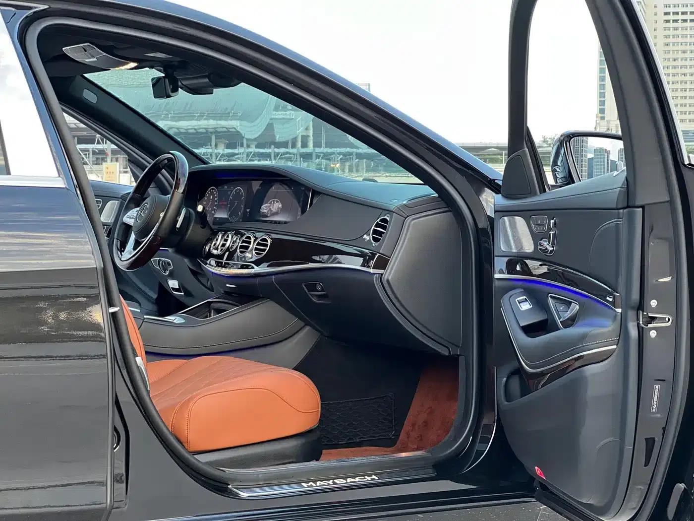 Maybach S-Class 2020 S 450 4MATIC Collector's Edition — миниатюра 6