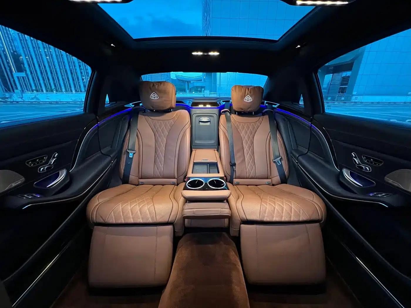 Maybach S-Class 2020 S 450 4MATIC Collector's Edition — миниатюра 9
