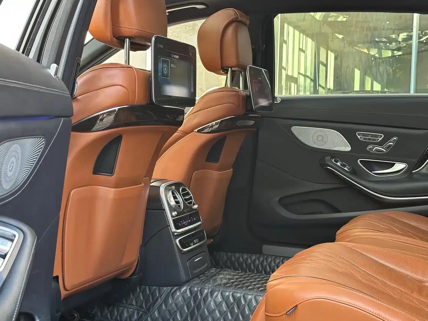 Maybach S-Class 2020 S 450 4MATIC Collector's Edition — миниатюра 7