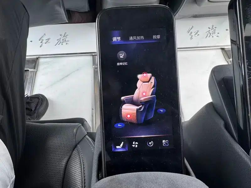 Hongqi HQ9 PHEV 2024 AWD Luxury Edition — миниатюра 7