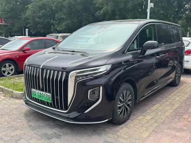Hongqi HQ9 PHEV 2024 AWD Luxury Edition
