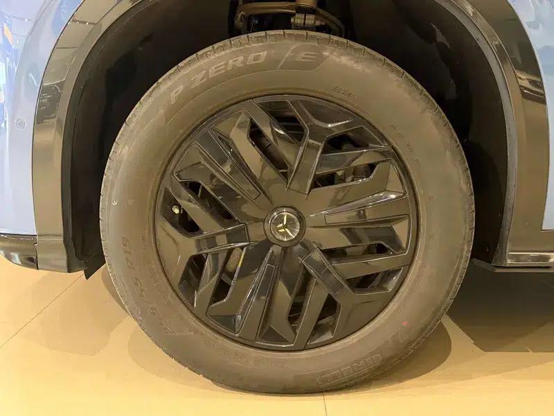 Hongqi Tiangong 08 2025 730 Rear-Wheel Drive Smart Selection Edition — миниатюра 14