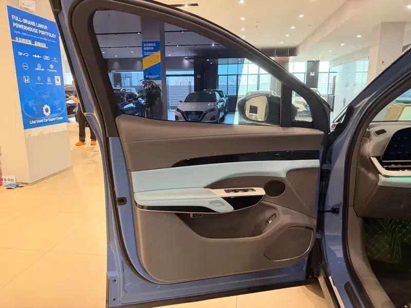 Hongqi Tiangong 08 2025 730 Rear-Wheel Drive Smart Selection Edition — миниатюра 23