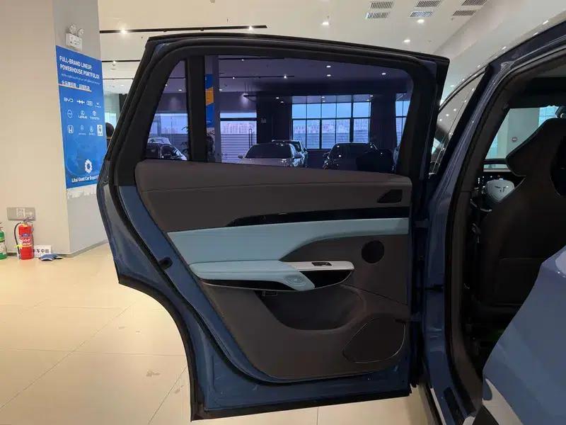 Hongqi Tiangong 08 2025 730 Rear-Wheel Drive Smart Selection Edition — миниатюра 24