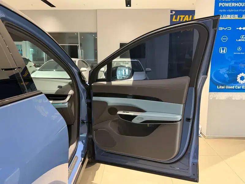 Hongqi Tiangong 08 2025 730 Rear-Wheel Drive Smart Selection Edition — миниатюра 28