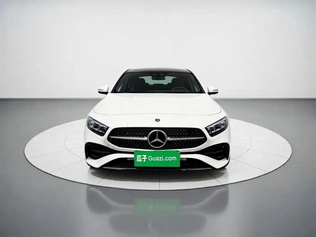 2024 Mercedes-Benz A-Class Facelift A 180 L — миниатюра 2