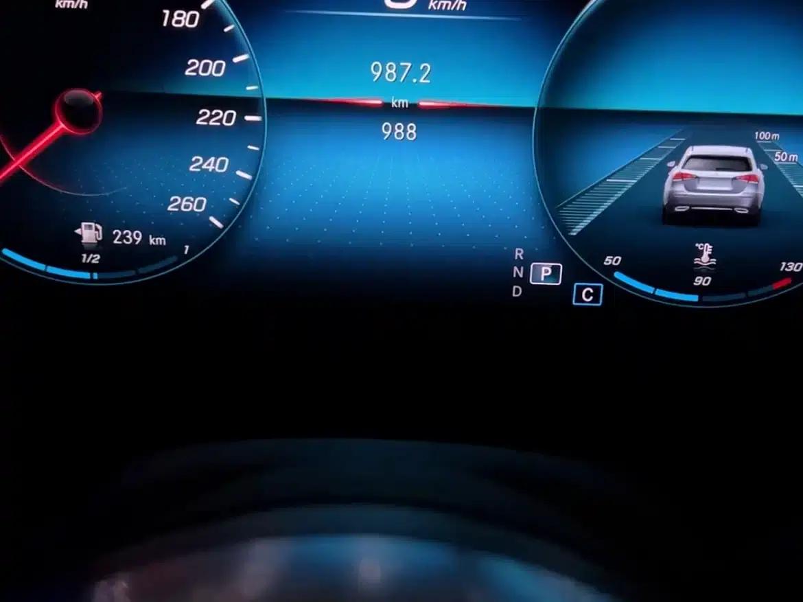 2021 Mercedes-Benz A-Class A 200 L Sport Sedan Dynamic — миниатюра 15