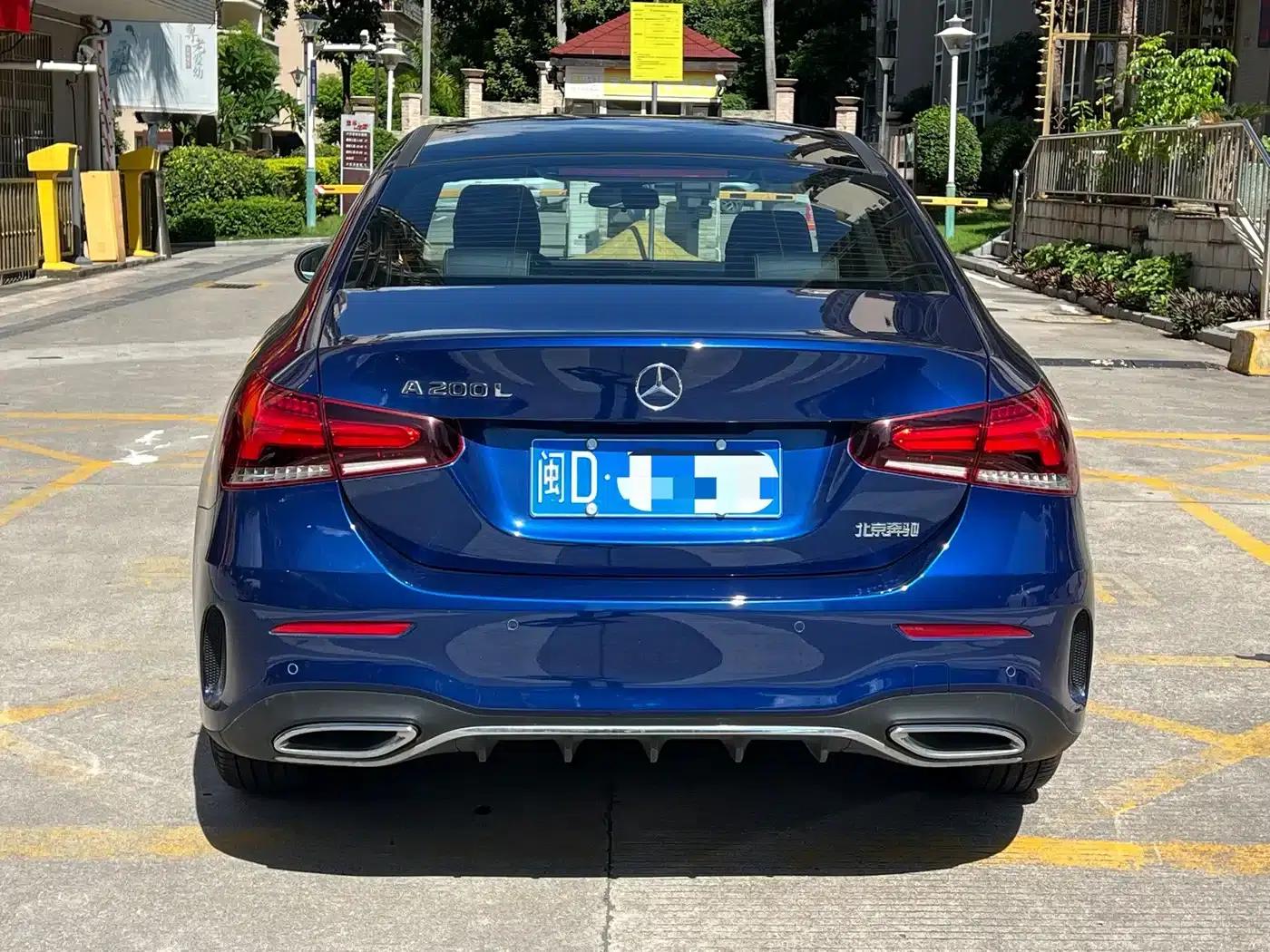 2021 Mercedes-Benz A-Class A 200 L Sport Sedan Dynamic — миниатюра 5