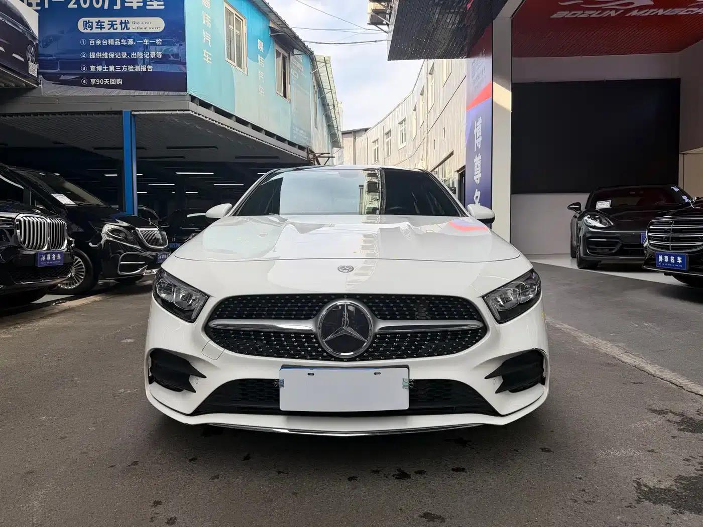2019 Mercedes-Benz A-Class A 200 L Sport Sedan — миниатюра 2