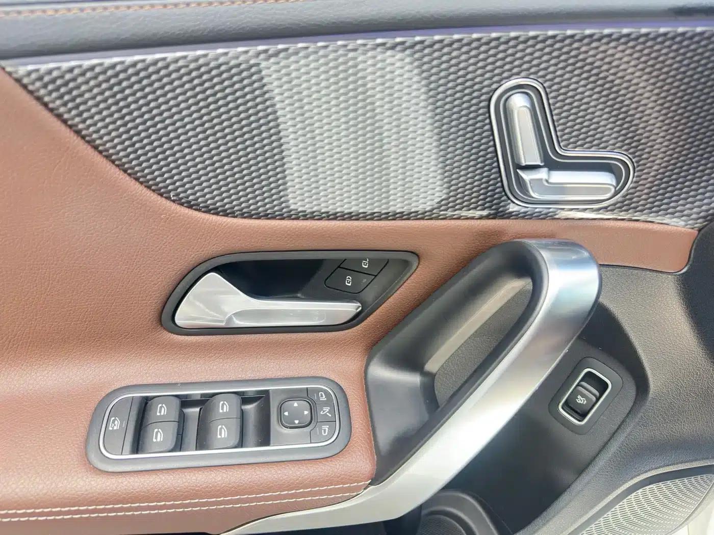 Mercedes-Benz A-Class 2021 A 200 L Sport Sedan Fashion Edition — миниатюра 20