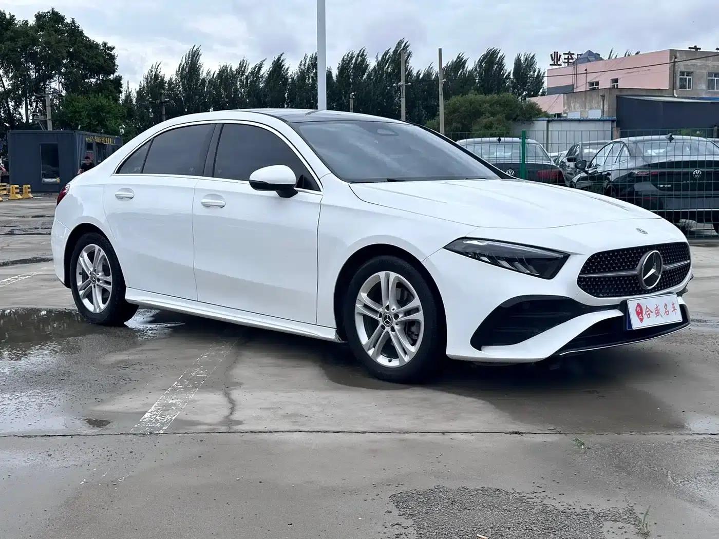 2023 Mercedes-Benz A-Class A 180 L — миниатюра 4