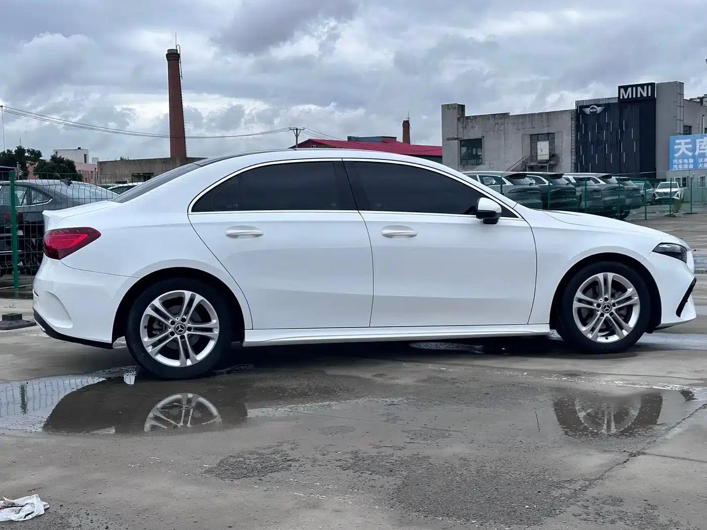 2023 Mercedes-Benz A-Class A 180 L — миниатюра 5