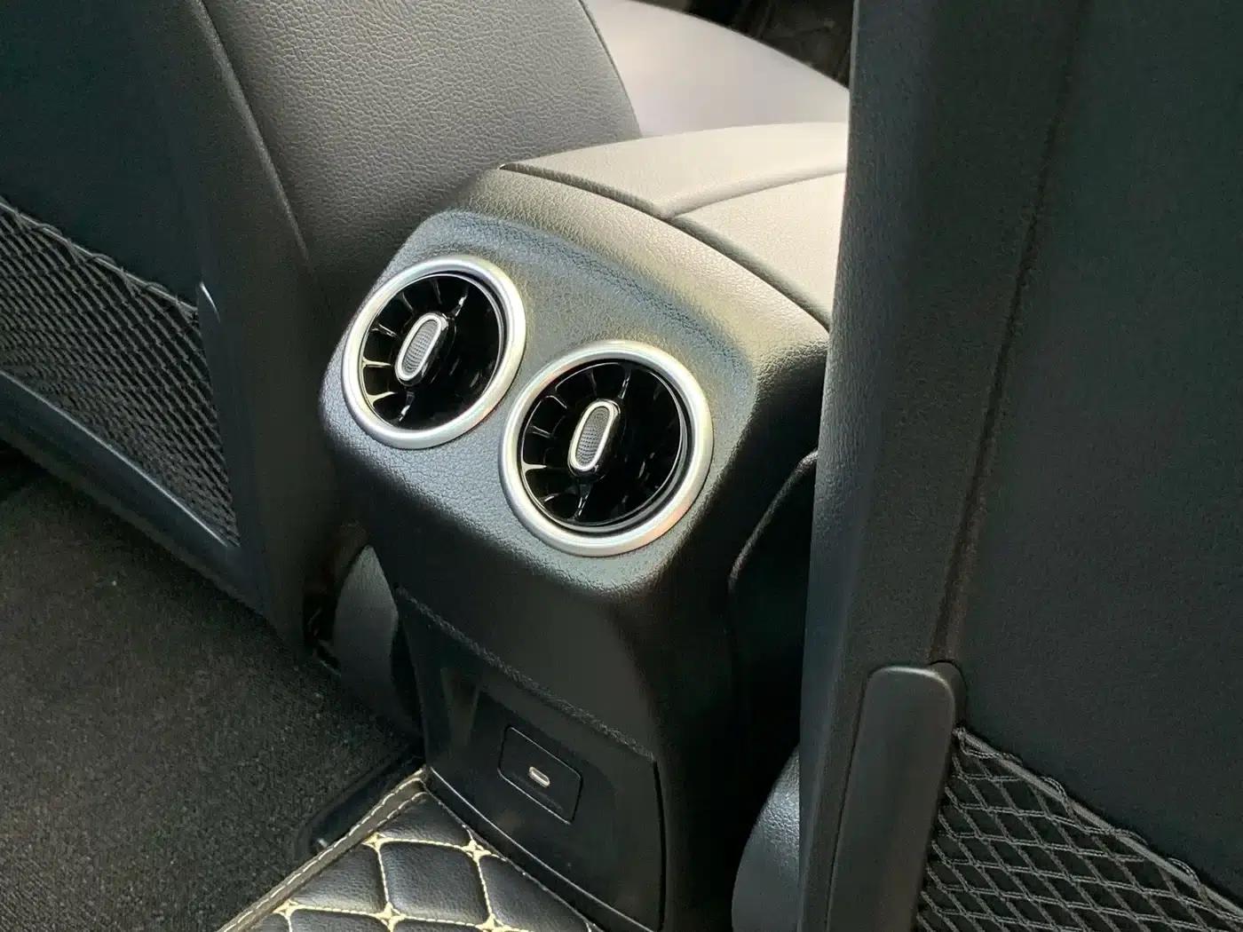 2023 Mercedes-Benz A-Class A 180 L — миниатюра 27