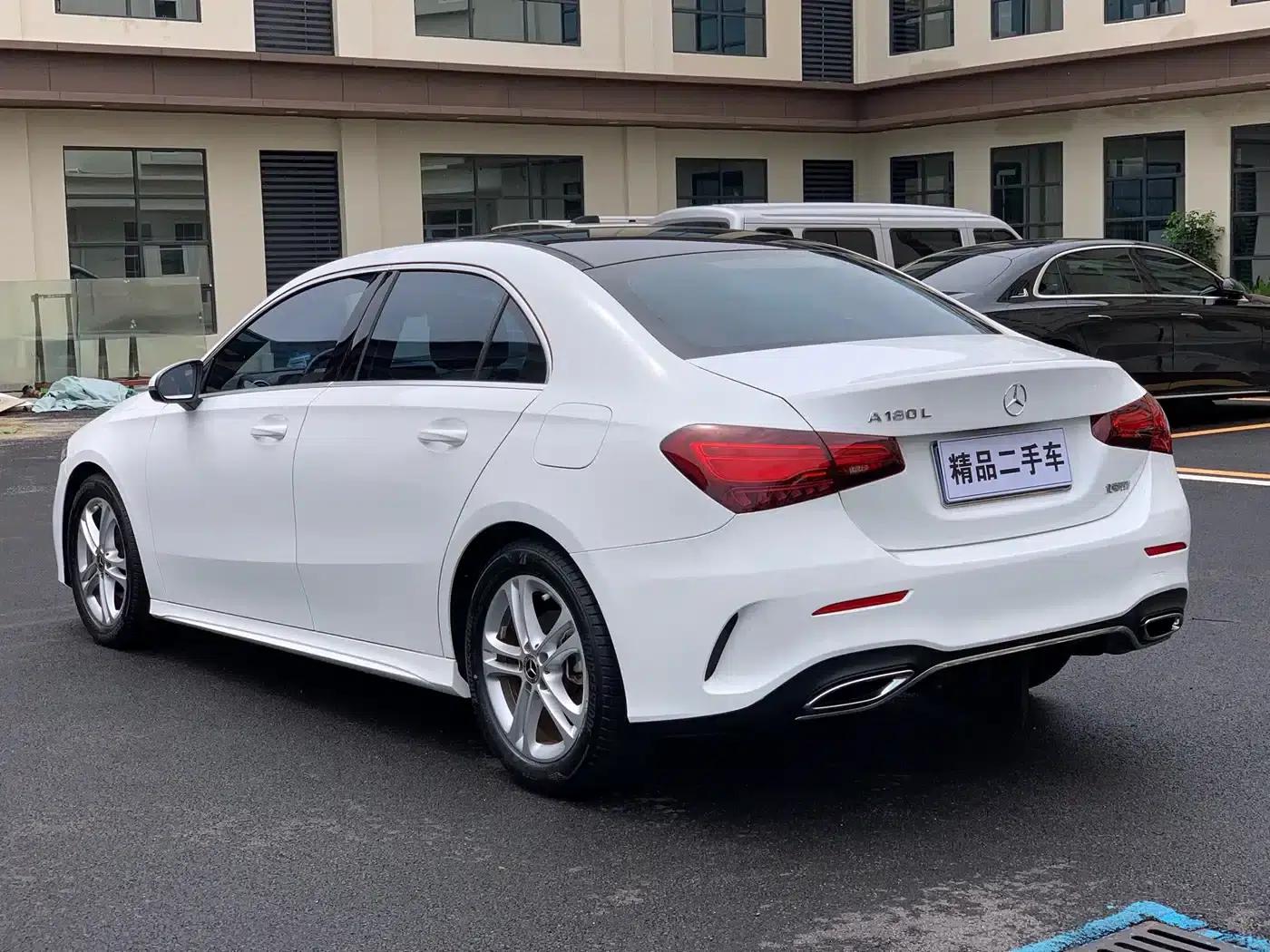 2023 Mercedes-Benz A-Class A 180 L — миниатюра 6